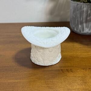 Vintage Fenton White Milk Glass Buttons and Daisies Top Hat Votive Candle Holder